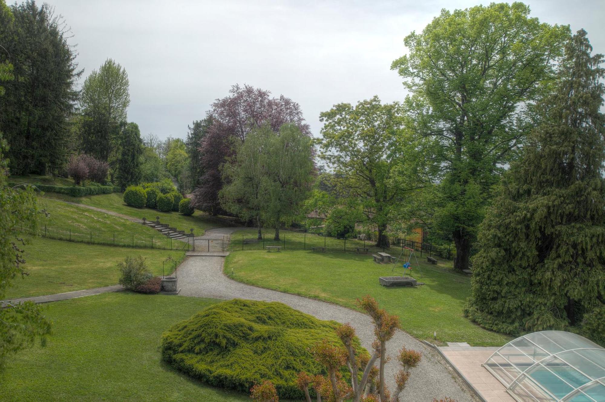 Il Colombe B&B Barzano Luaran gambar