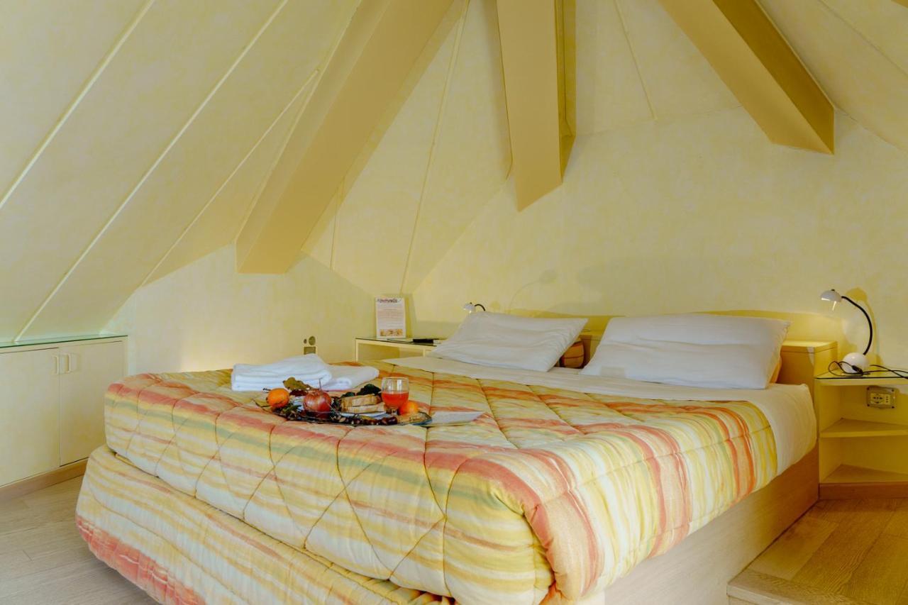 Il Colombe B&B Barzano Luaran gambar